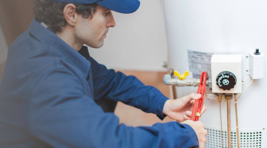 Expert burst pipe repair services in McCook, NE